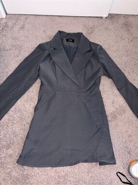 NWOT Cider Gray Blazer Dress